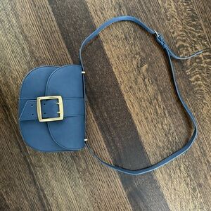 Vince Camaro navy blue bag! In perfect condition